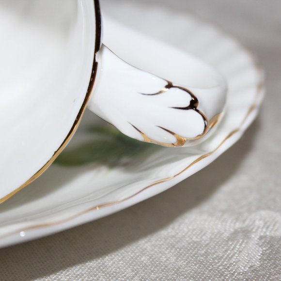 Royal Albert Trillium Mug & Saucer Set | Royal Albert Vintage China - Picture 4 of 16